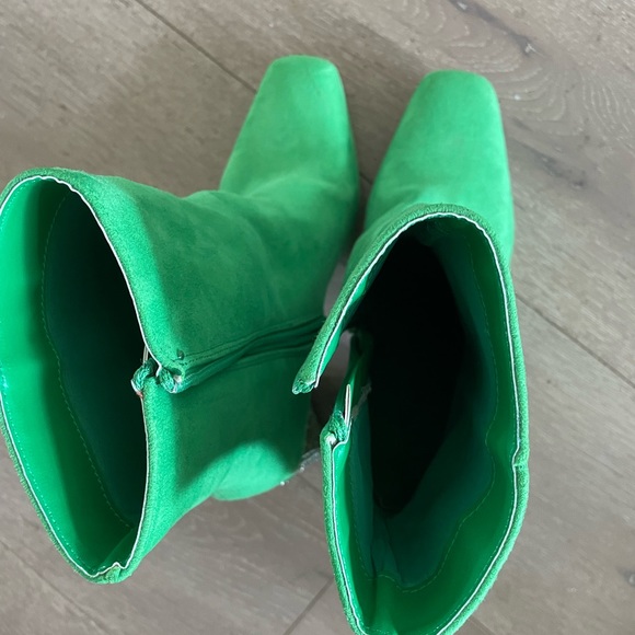 Green ankle boots - Picture 2 of 3